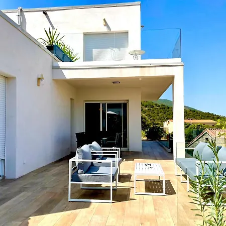 I Cresti Calme Confort Emplacement Ideal Et Tres Belle Vue Casa vacanze Ajaccio (Corsica)