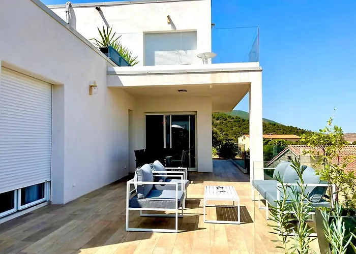I Cresti Calme Confort Emplacement Ideal Et Tres Belle Vue Vakantiehuis Ajaccio (Corsica)