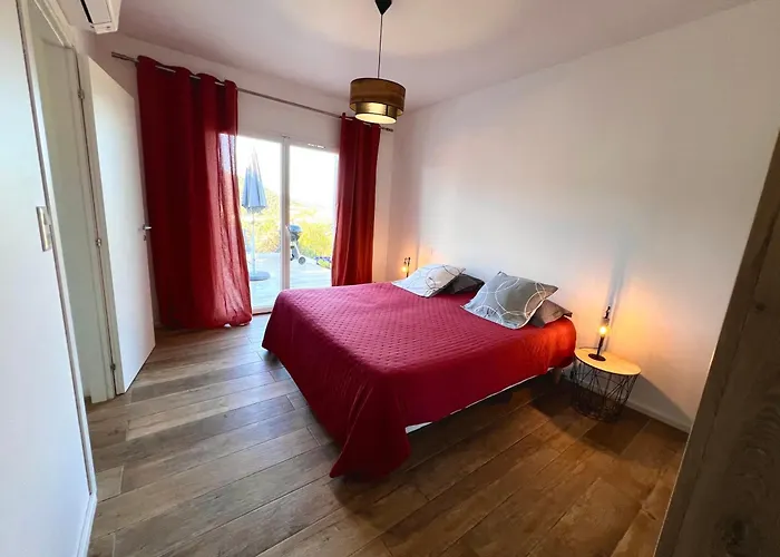 I Cresti Calme Confort Emplacement Ideal Et Tres Belle Vue Vakantiehuis Ajaccio (Corsica)